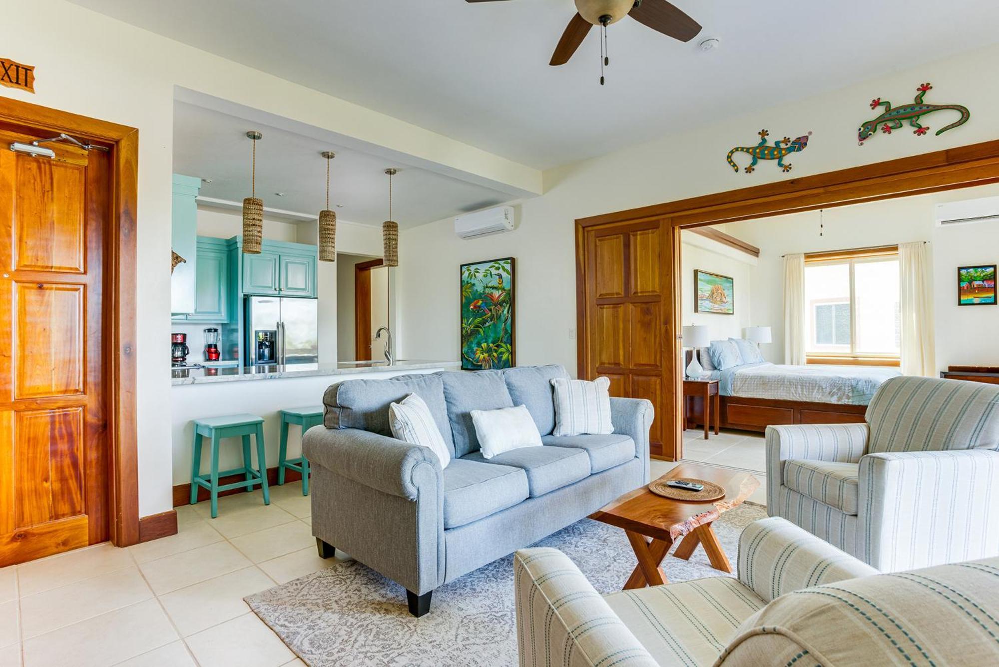 The Villas At Cocoplum Placencia Exterior photo