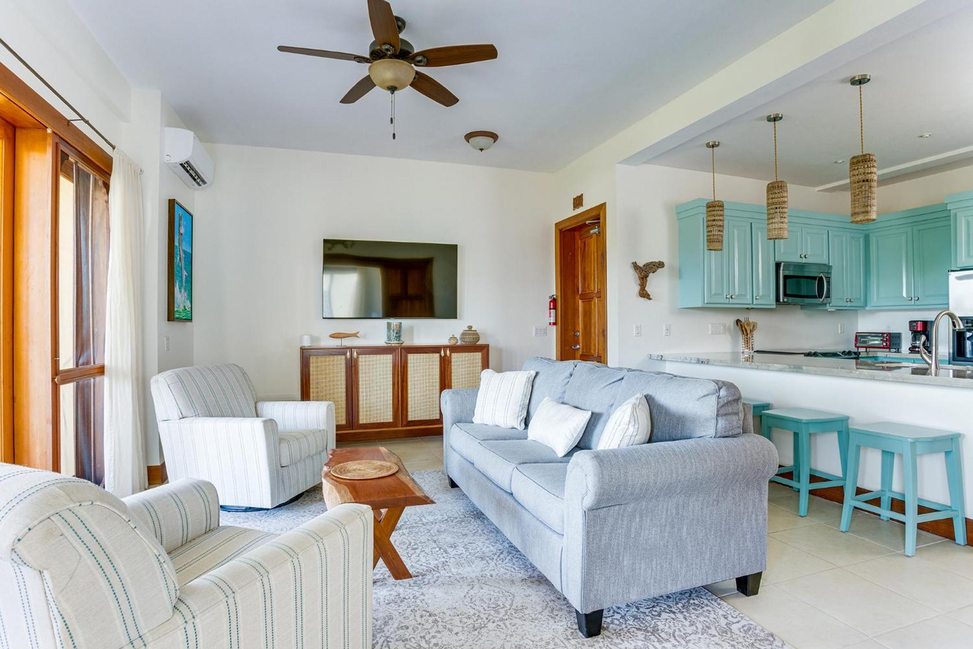 The Villas At Cocoplum Placencia Exterior photo