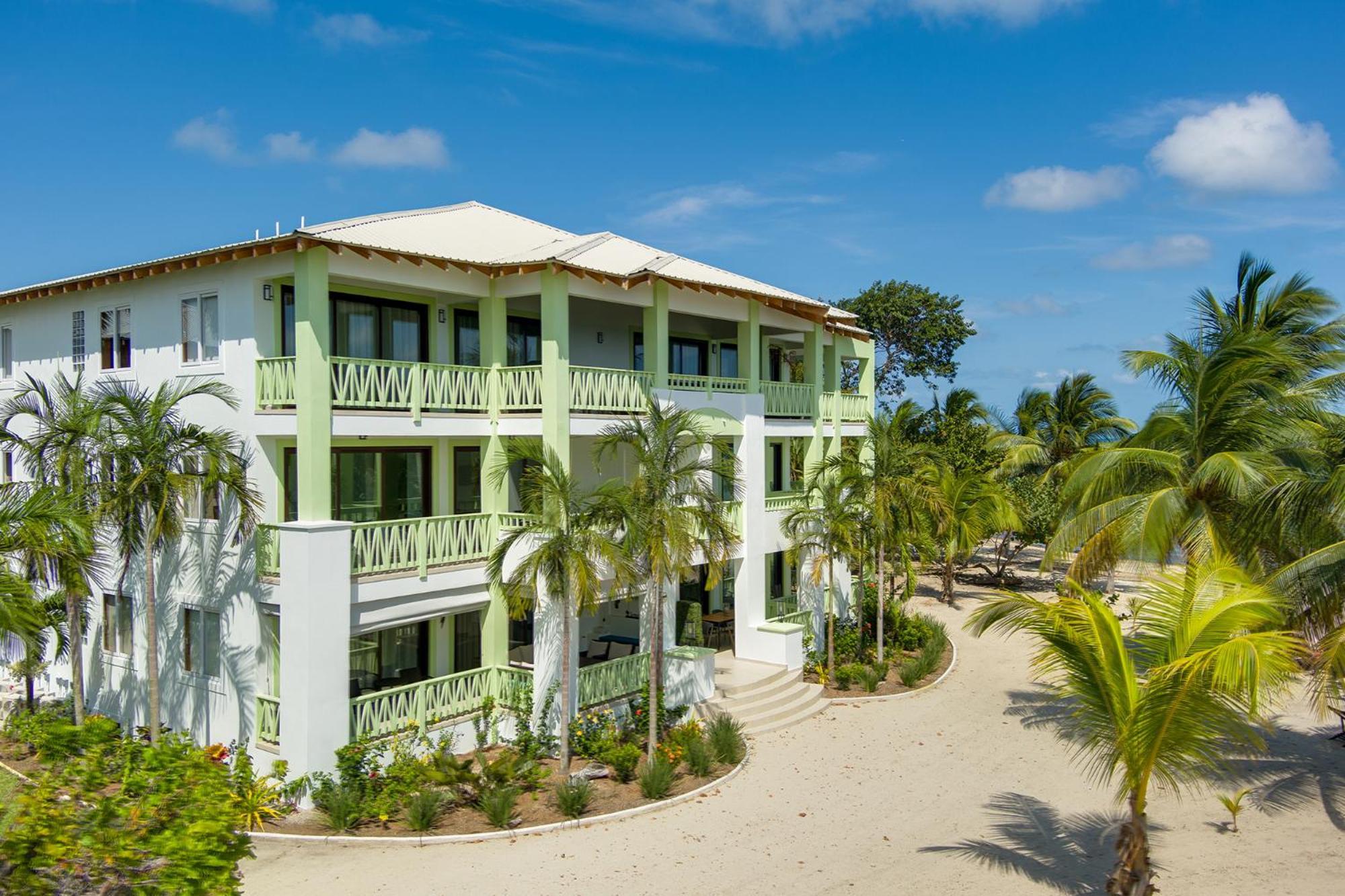 The Villas At Cocoplum Placencia Exterior photo