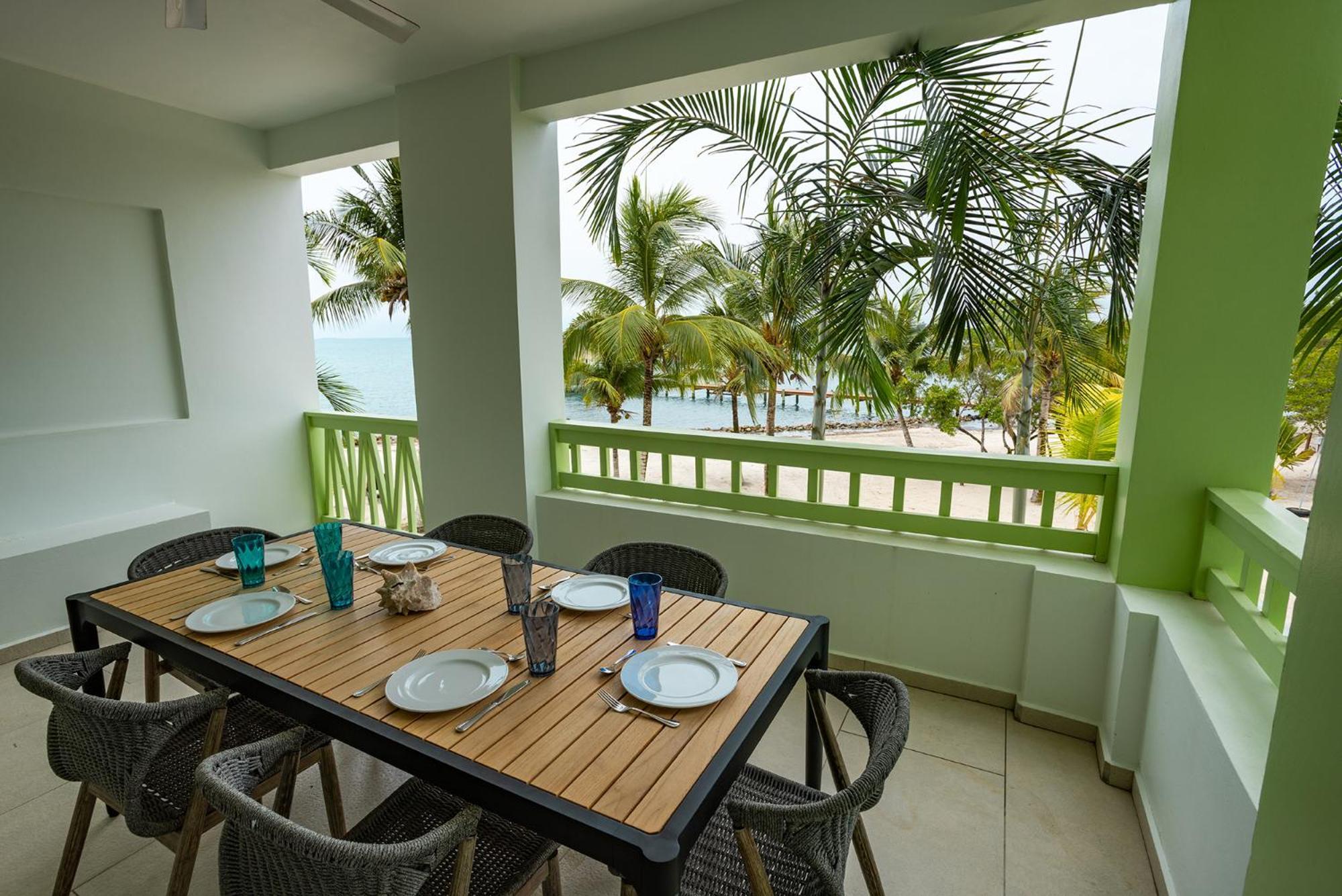 The Villas At Cocoplum Placencia Exterior photo