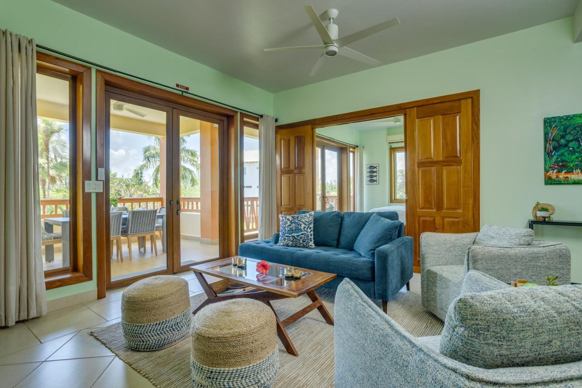 The Villas At Cocoplum Placencia Exterior photo