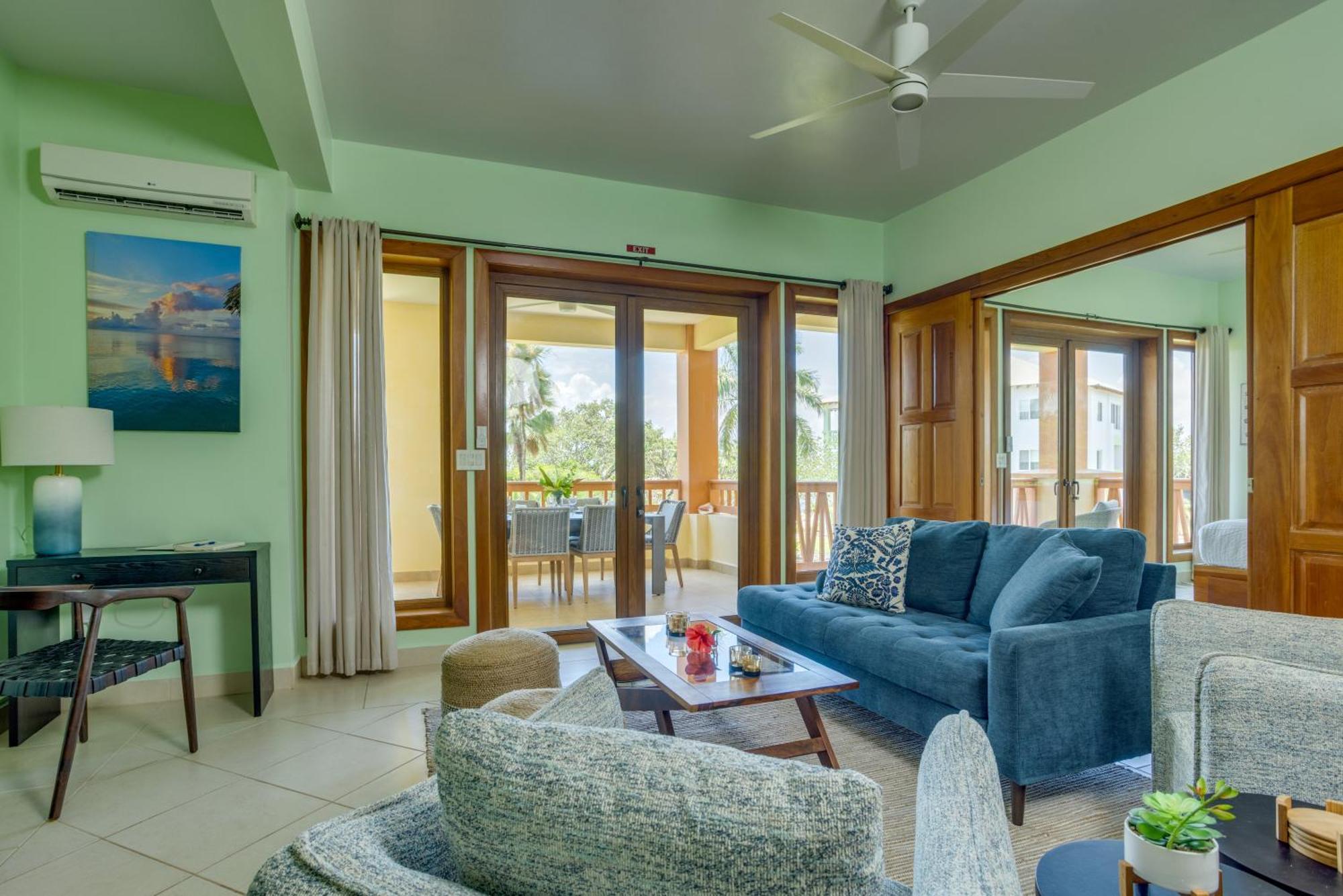 The Villas At Cocoplum Placencia Exterior photo